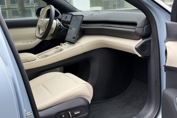 Used Nio ES6 2023 75 kWh Interior 3