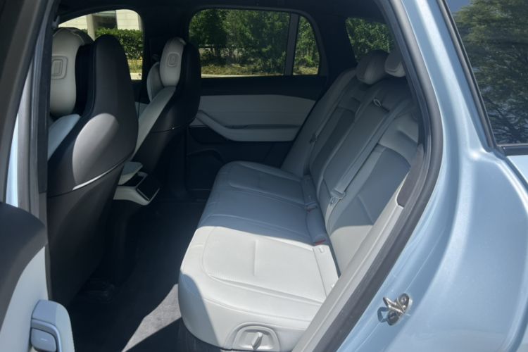 Used Nio ES6 2023 75 kWh Interior 3