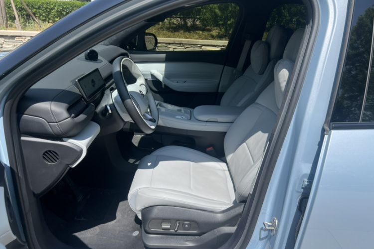 Used Nio ES6 2023 75 kWh Interior 5
