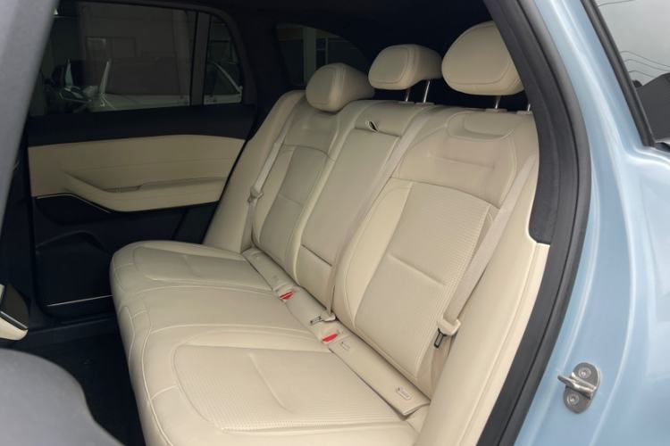 Used Nio ES6 2023 75 kWh Interior 7