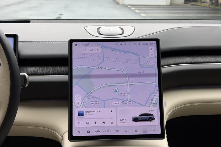Used Nio ES6 2023 75 kWh Interior 8