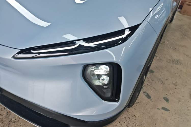 Used Nio ES6 2023 75 kWh Left Front Headlight