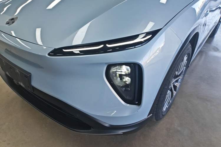 Used Nio ES6 2023 75 kWh Left Front Headlight