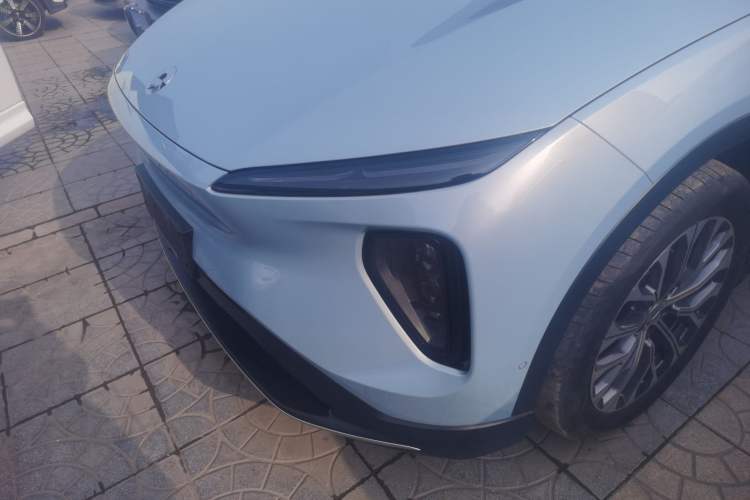 Used Nio ES6 2023 75 kWh Left Front Headlight