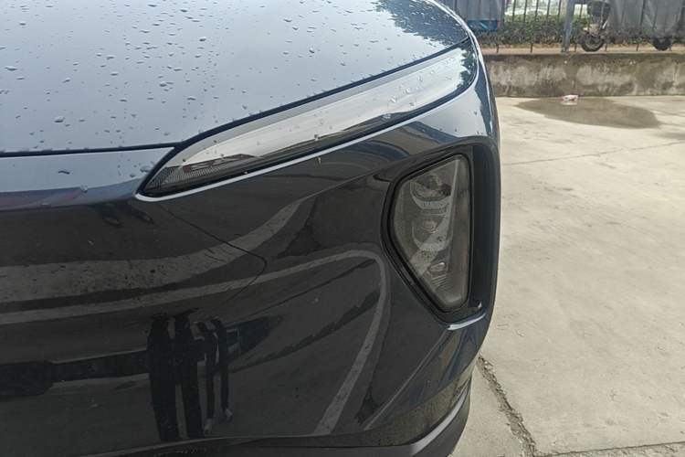 Used Nio ES6 2023 75 kWh Left Front Headlight