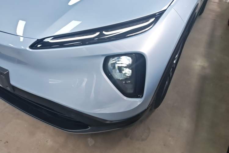 Used Nio ES6 2023 75 kWh Left Front Headlight