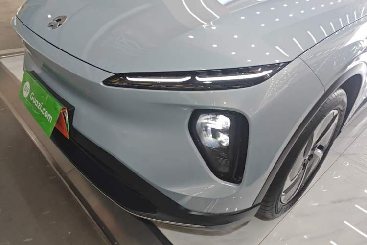 Used Nio ES6 2023 75 kWh Left Front Headlight