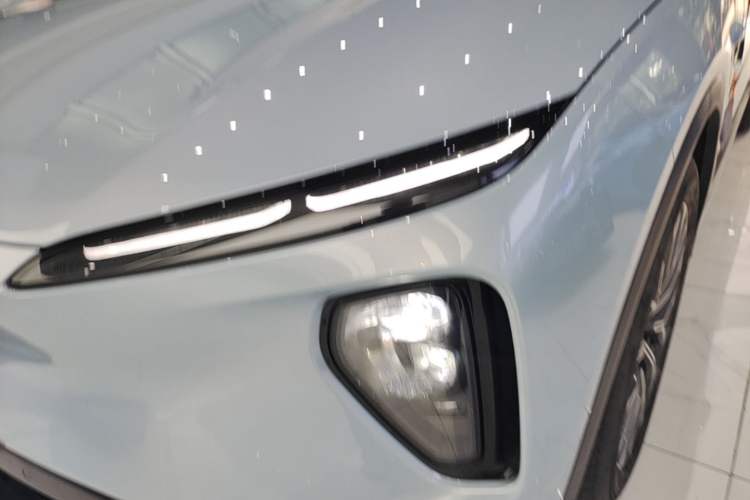 Used Nio ES6 2023 75 kWh Left Front Headlight