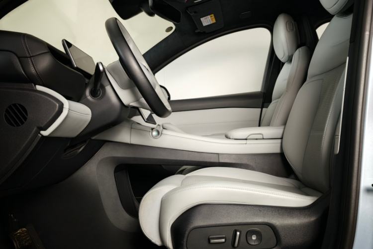 Used Nio ES6 2023 75 kWh Left Front Seat