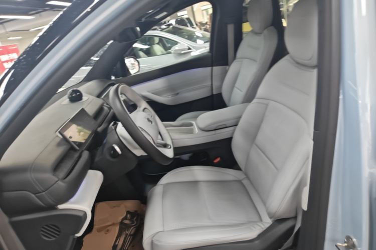 Used Nio ES6 2023 75 kWh Left Front Seat