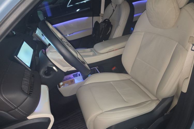 Used Nio ES6 2023 75 kWh Left Front Seat