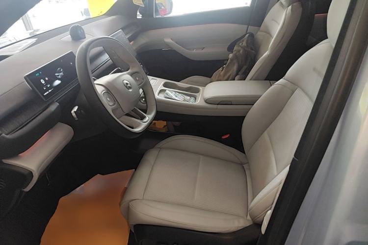 Used Nio ES6 2023 75 kWh Left Front Seat