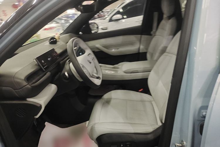 Used Nio ES6 2023 75 kWh Left Front Seat