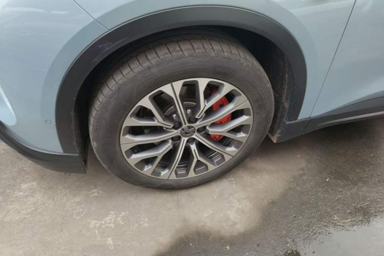 Used Nio ES6 2023 75 kWh Left Front Wheel Hub