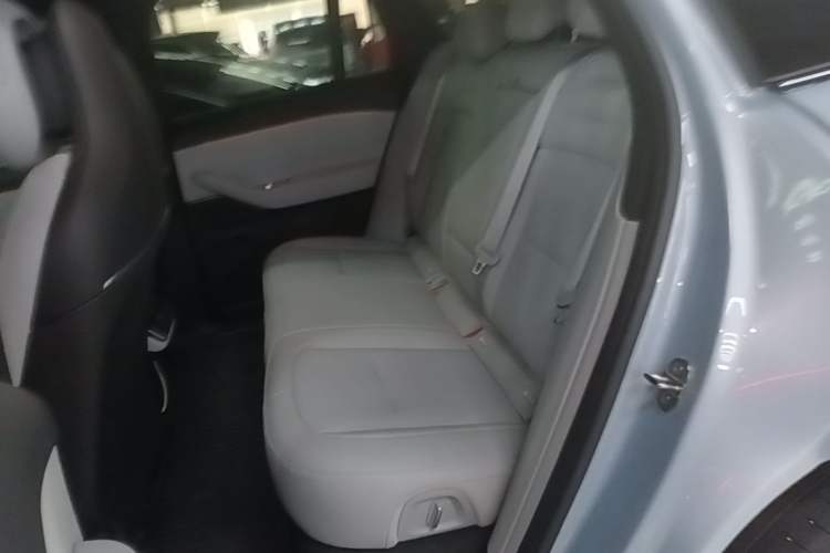 Used Nio ES6 2023 75 kWh Left Rear Seat