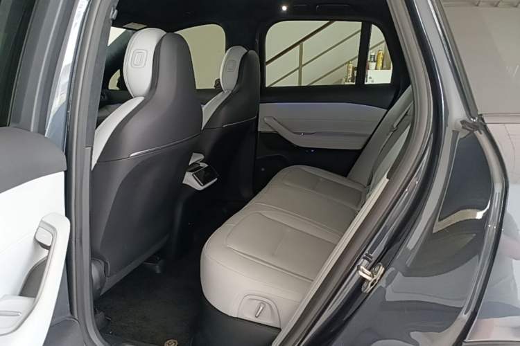 Used Nio ES6 2023 75 kWh Left Rear Seat