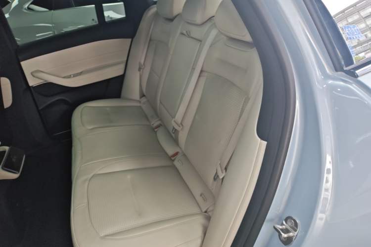Used Nio ES6 2023 75 kWh Left Rear Seat