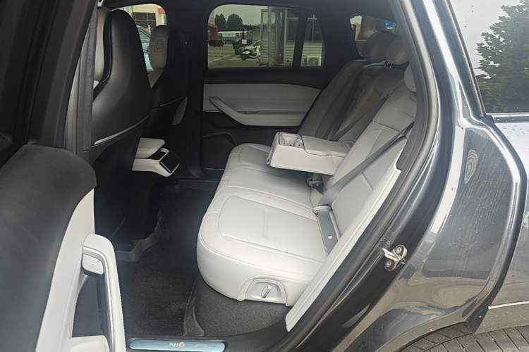 Used Nio ES6 2023 75 kWh Left Rear Seat