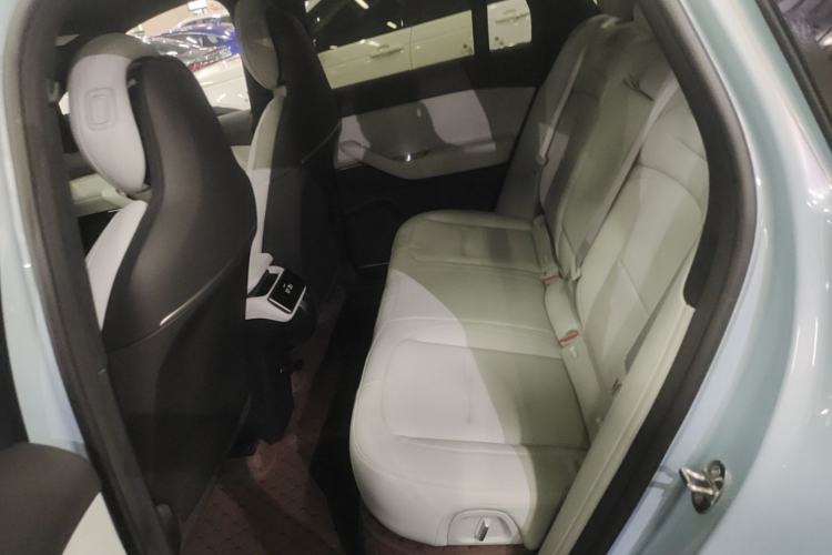 Used Nio ES6 2023 75 kWh Left Rear Seat