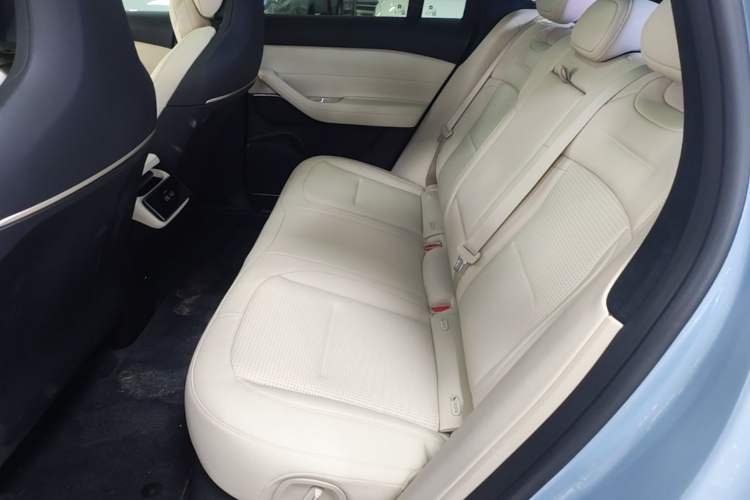 Used Nio ES6 2023 75 kWh Left Rear Seat
