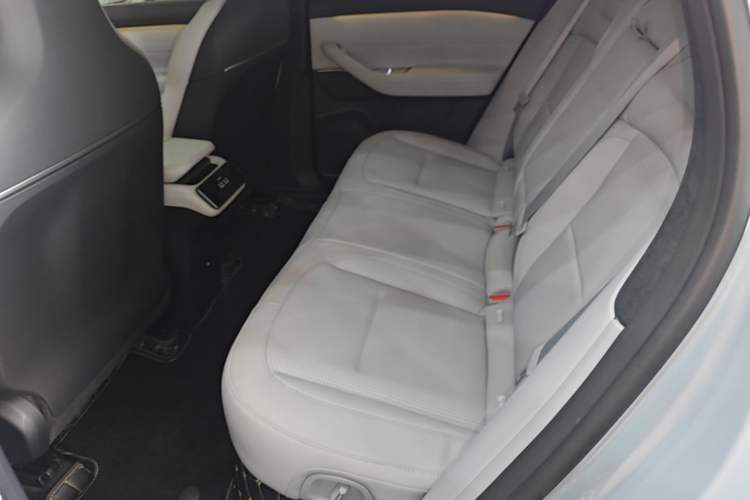 Used Nio ES6 2023 75 kWh Left Rear Seat