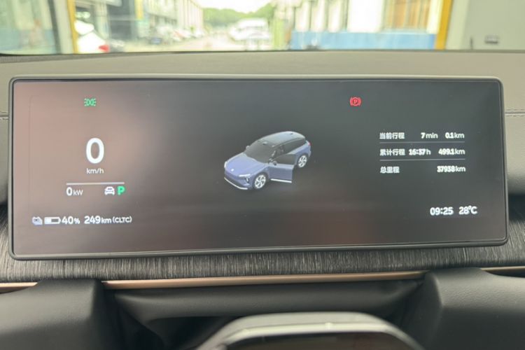 Used Nio ES6 2023 100kWh Odometer Close Up