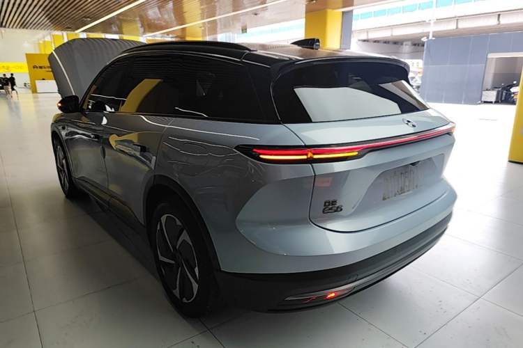 Used Nio ES6 2023 75 kWh Rear Left 45 Deg