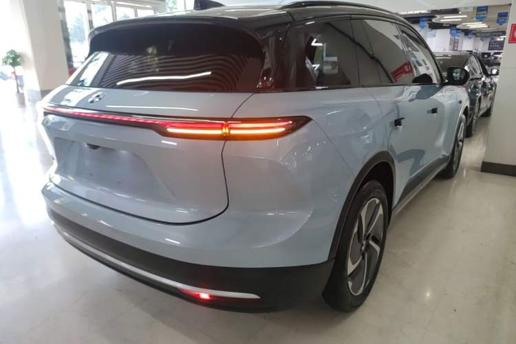 Used Nio ES6 2023 75 kWh Rear Right 45 Deg
