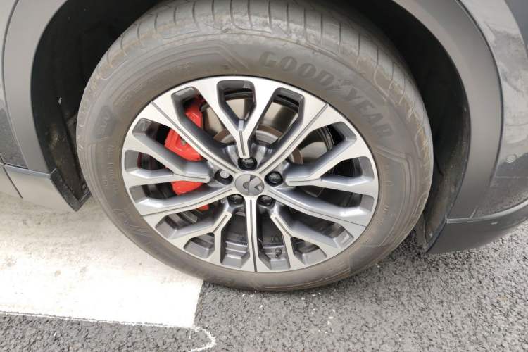 Used Nio ES6 2023 75 kWh Right Front Wheel Hub