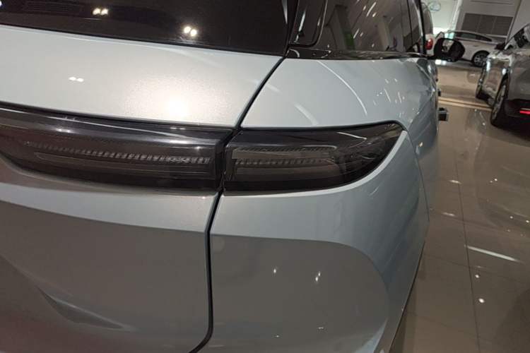 Used Nio ES6 2023 75 kWh Right Rear Taillight