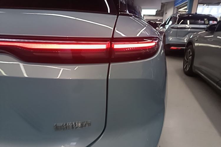 Used Nio ES6 2023 75 kWh Right Rear Taillight