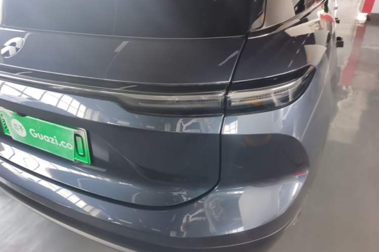 Used Nio ES6 2023 75 kWh Right Rear Taillight