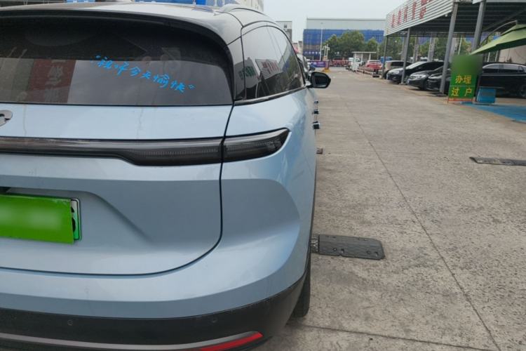 Used Nio ES6 2023 75 kWh Right Rear Taillight