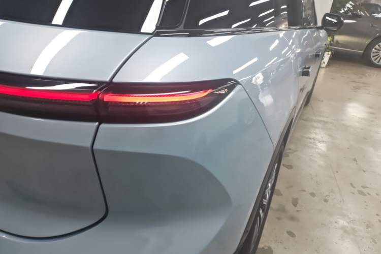 Used Nio ES6 2023 75 kWh Right Rear Taillight