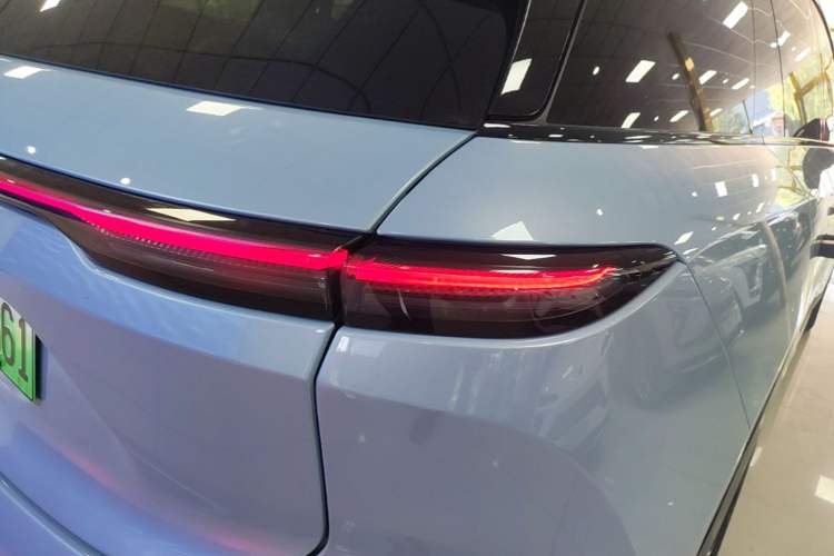 Used Nio ES6 2023 75 kWh Right Rear Taillight