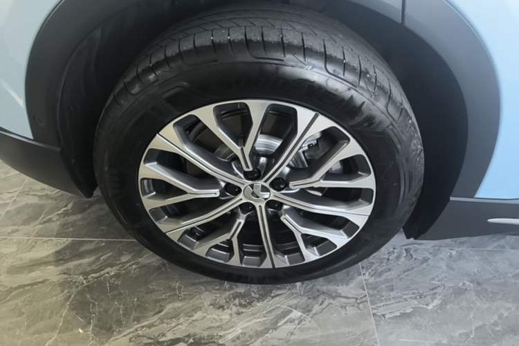 Used Nio ES6 2023 75 kWh Right Rear Wheel Hub