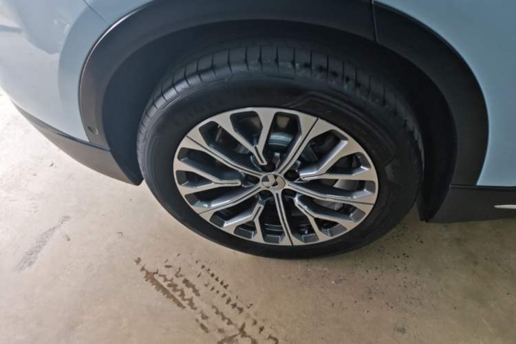 Used Nio ES6 2023 75 kWh Right Rear Wheel Hub