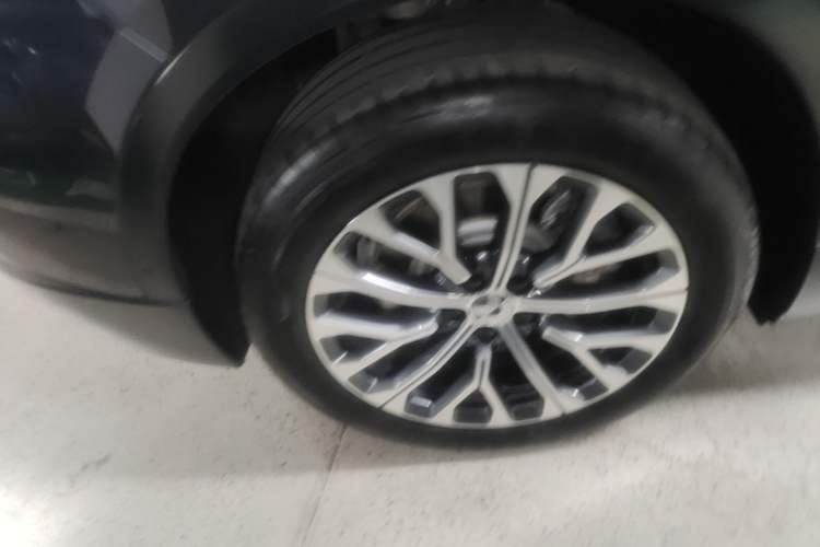 Used Nio ES6 2023 75 kWh Right Rear Wheel Hub