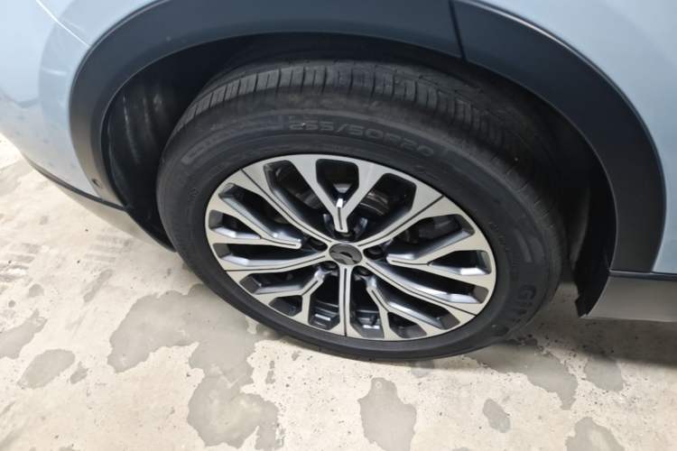 Used Nio ES6 2023 75 kWh Right Rear Wheel Hub