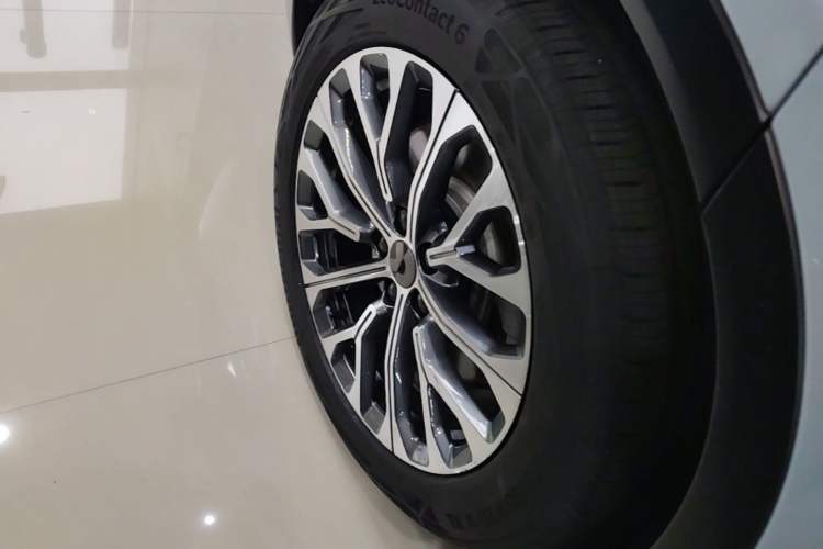 Used Nio ES6 2023 75 kWh Right Rear Wheel Hub