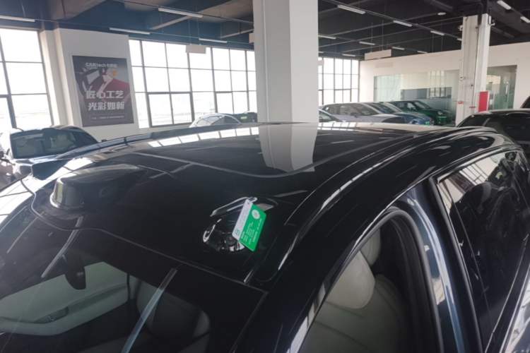 Used Nio ES6 2023 75 kWh Roof