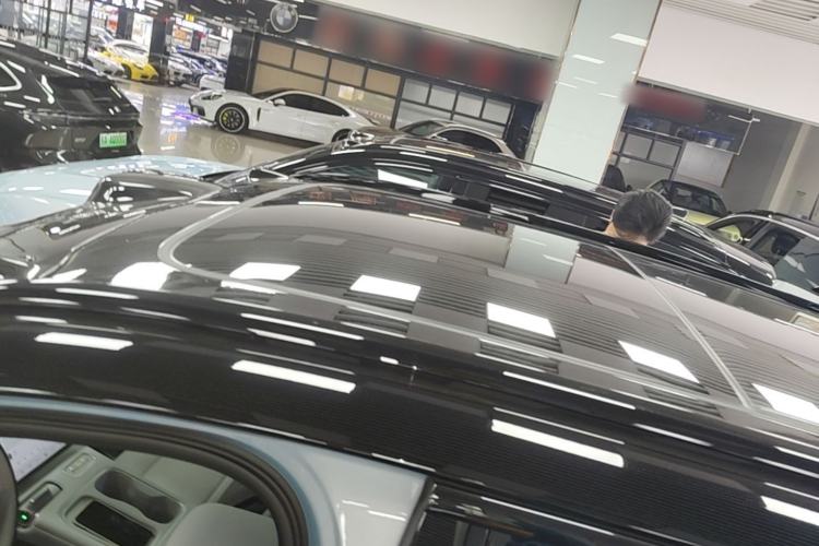 Used Nio ES6 2023 75 kWh Roof