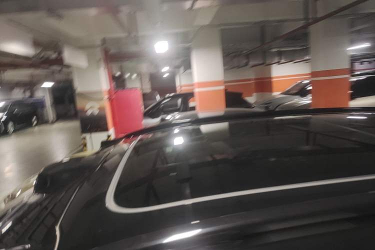Used Nio ES6 2023 75 kWh Roof