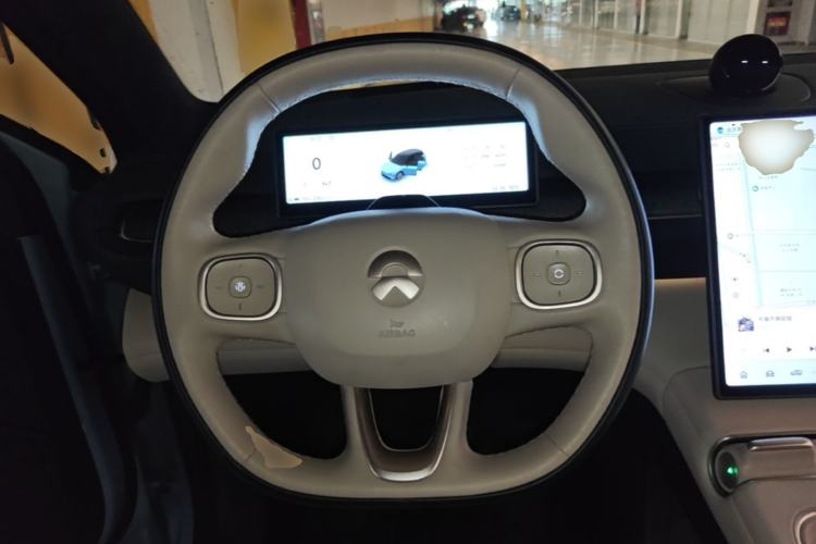 Used Nio ES6 2023 75 kWh Steering Wheel
