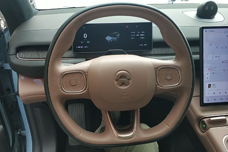 Used Nio ES6 2023 75 kWh Steering Wheel