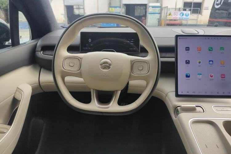 Used Nio ES6 2023 75 kWh Steering Wheel