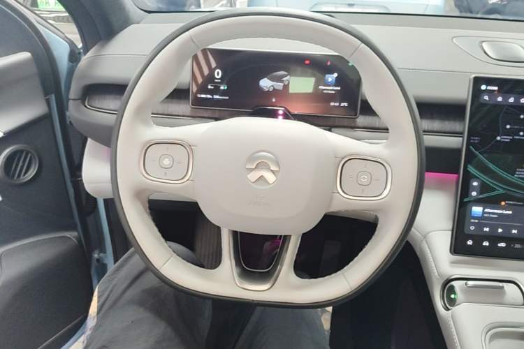 Used Nio ES6 2023 75 kWh Steering Wheel