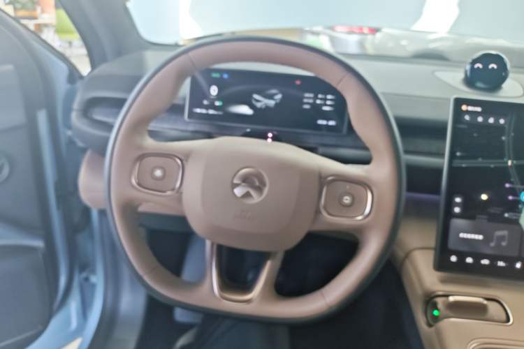 Used Nio ES6 2023 75 kWh Steering Wheel