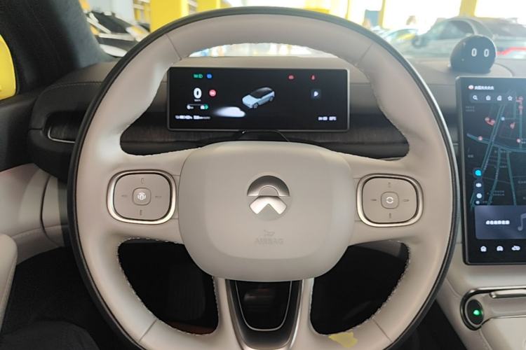 Used Nio ES6 2023 75 kWh Steering Wheel