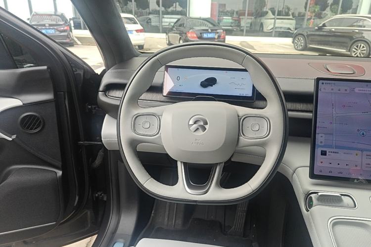 Used Nio ES6 2023 75 kWh Steering Wheel